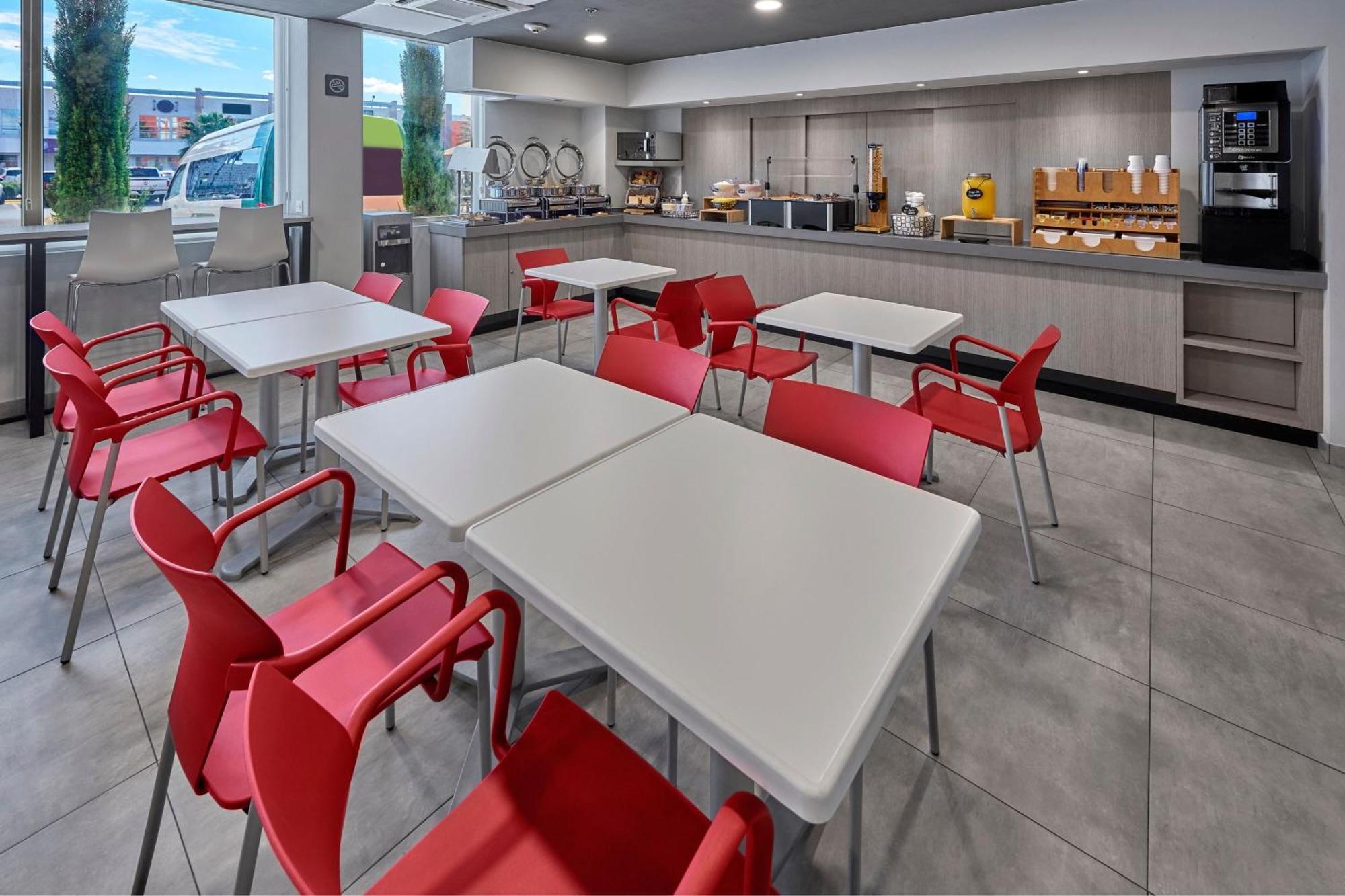City Express Junior By Marriott Puebla Finsa المظهر الخارجي الصورة