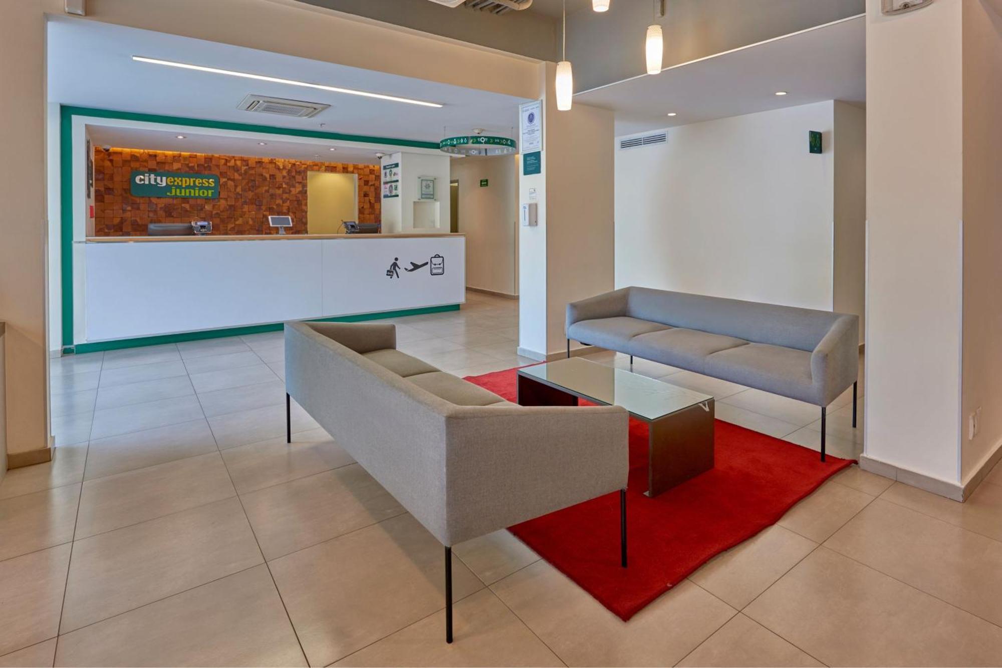 City Express Junior By Marriott Puebla Finsa المظهر الخارجي الصورة