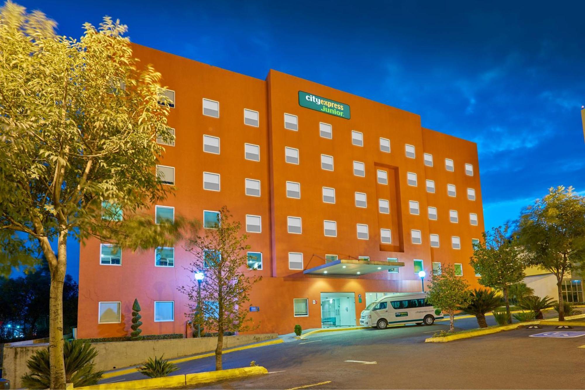 City Express Junior By Marriott Puebla Finsa المظهر الخارجي الصورة