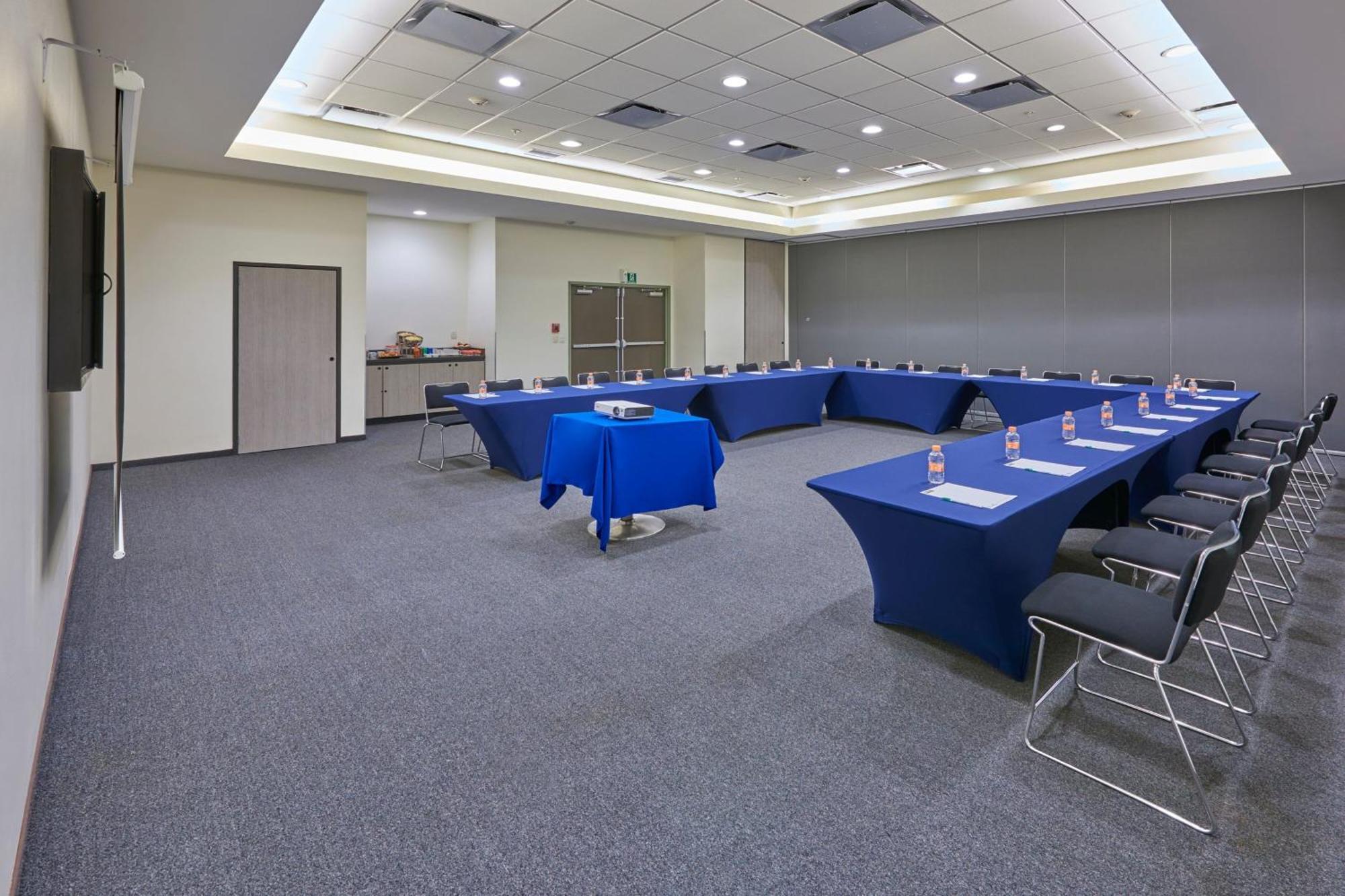 City Express Junior By Marriott Puebla Finsa المظهر الخارجي الصورة