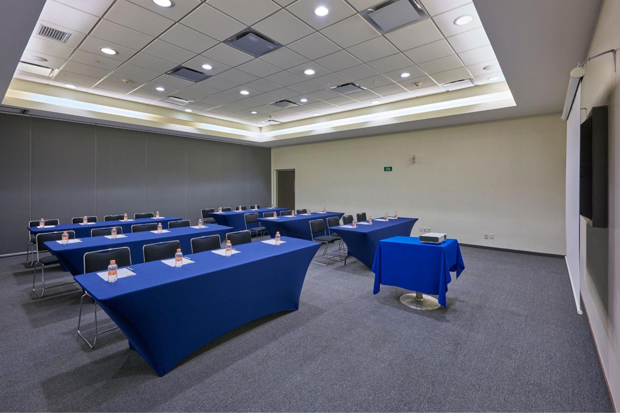 City Express Junior By Marriott Puebla Finsa المظهر الخارجي الصورة