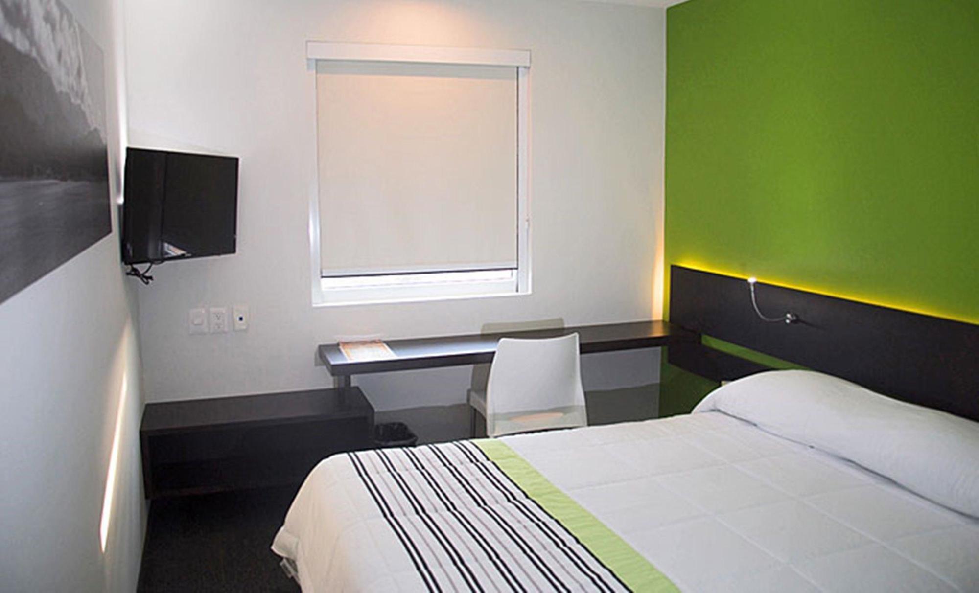City Express Junior By Marriott Puebla Finsa المظهر الخارجي الصورة